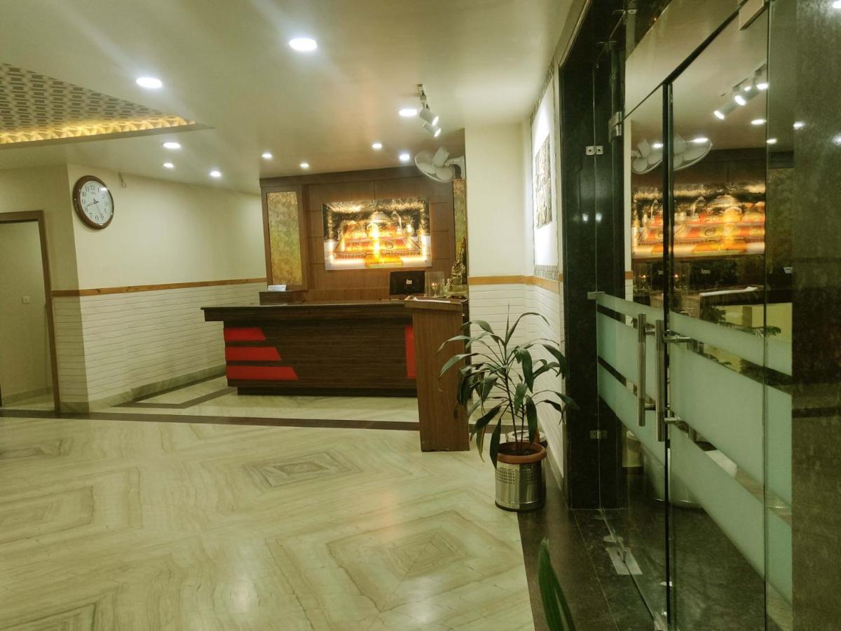 Hotel The Vaishno Devi Hills Katra  Eksteriør bilde