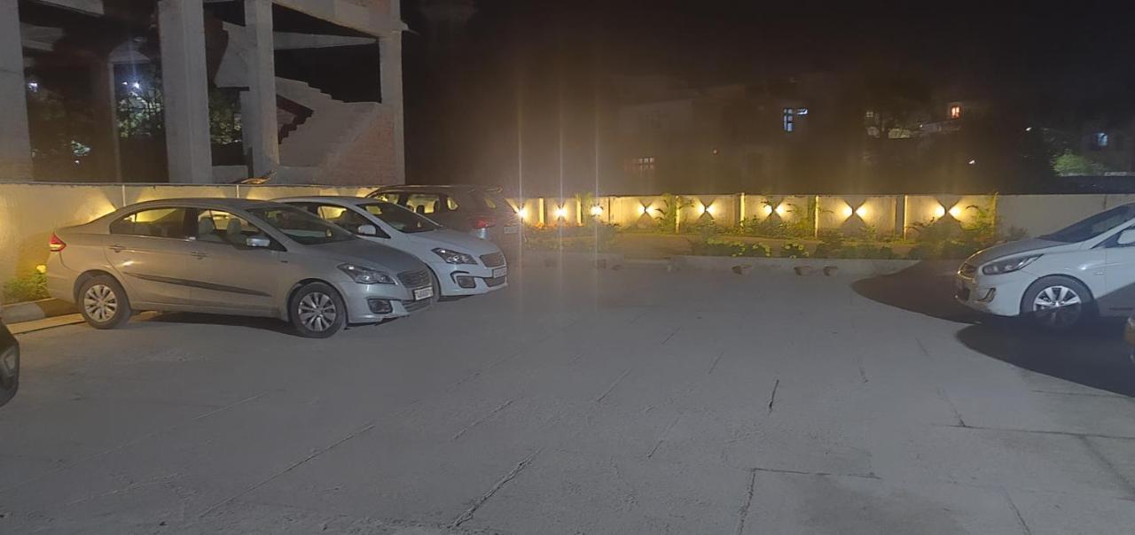 Hotel The Vaishno Devi Hills Katra  Eksteriør bilde