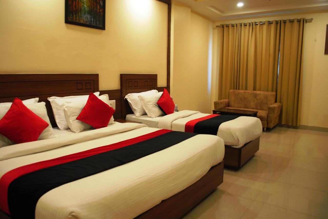 Hotel The Vaishno Devi Hills Katra  Eksteriør bilde